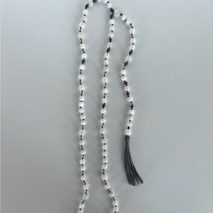 White Black Beaded Long Necklace – One Size